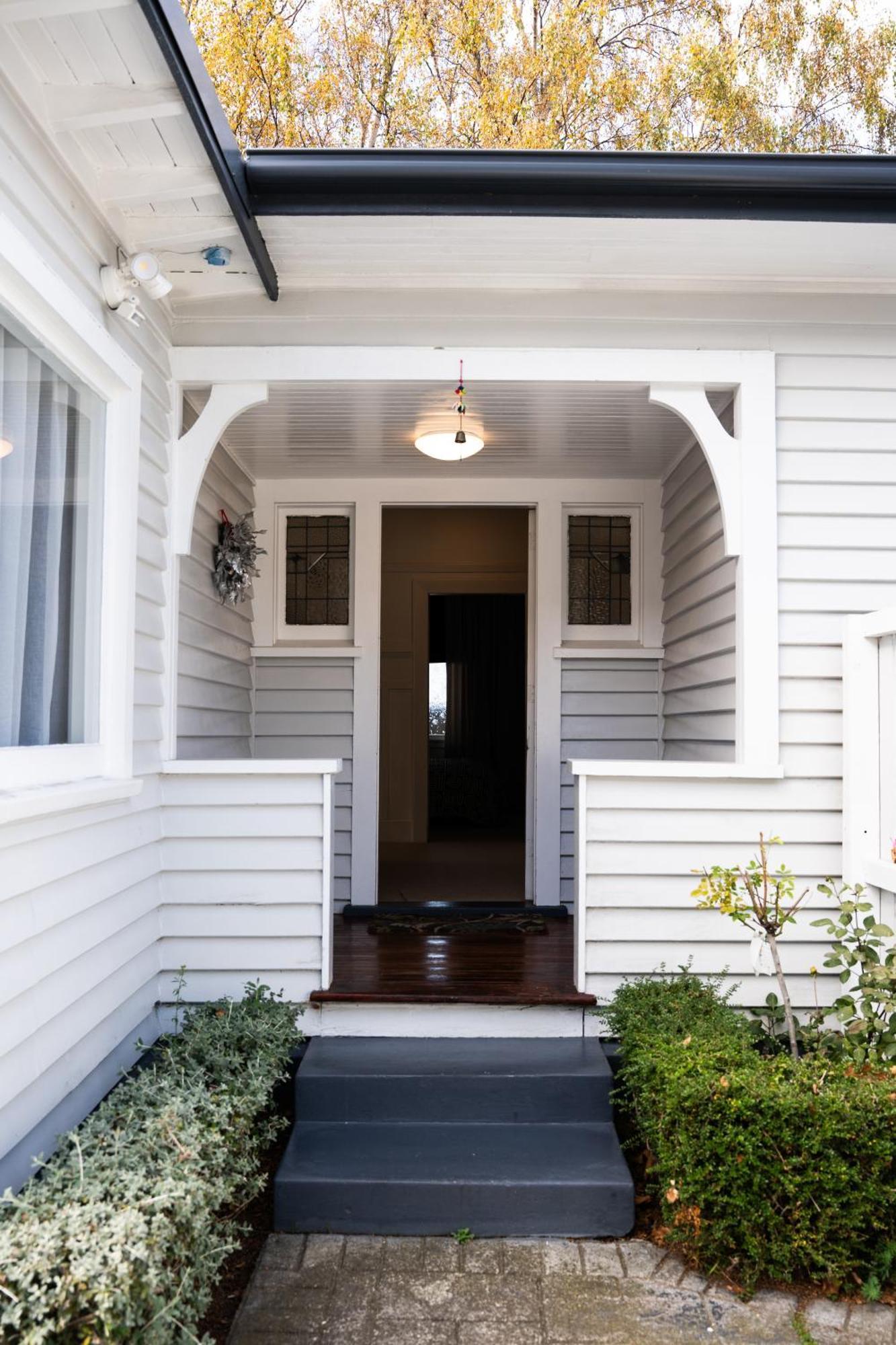 Charming 1920S Villa On Bealey Ave Christchurch Exterior foto